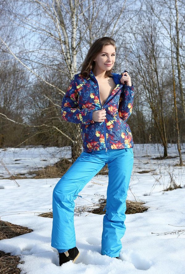 Юлия, 48 лет, 1 размер груди